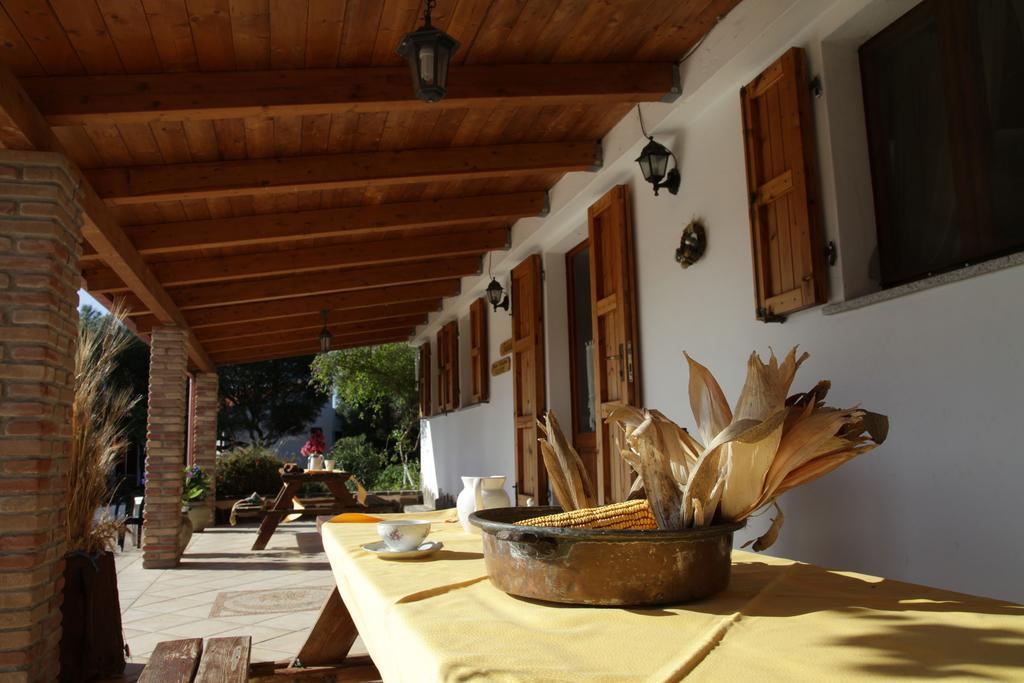 Sa Ruscitta Bed & Breakfast Sant'Antioco Exterior photo